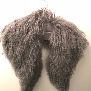 Fur grey collar